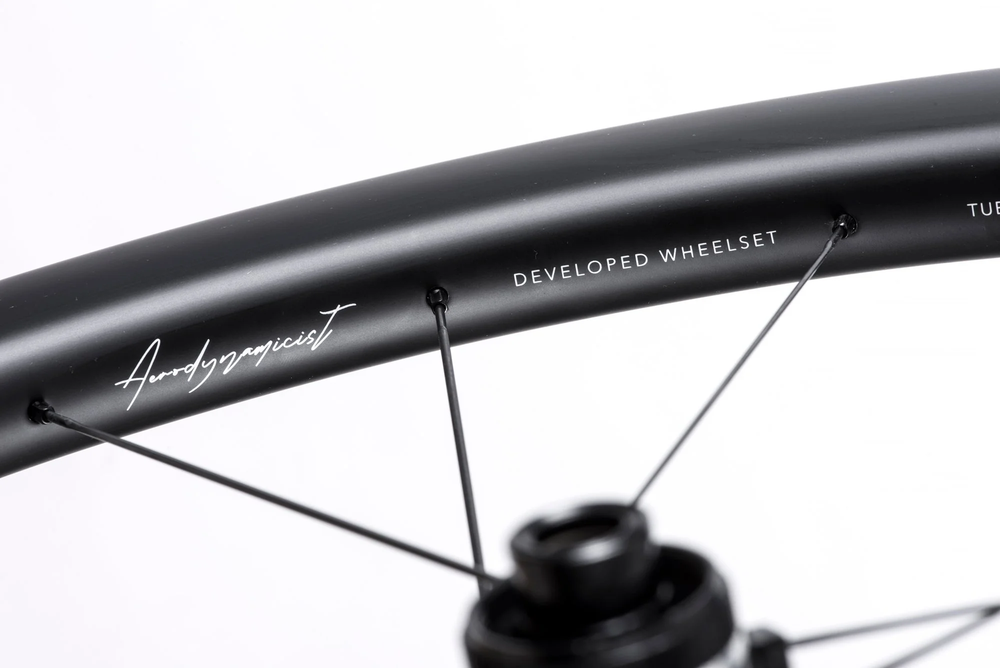 HUNT 48 Limitless Aero Disc Rim | Front - Image 4