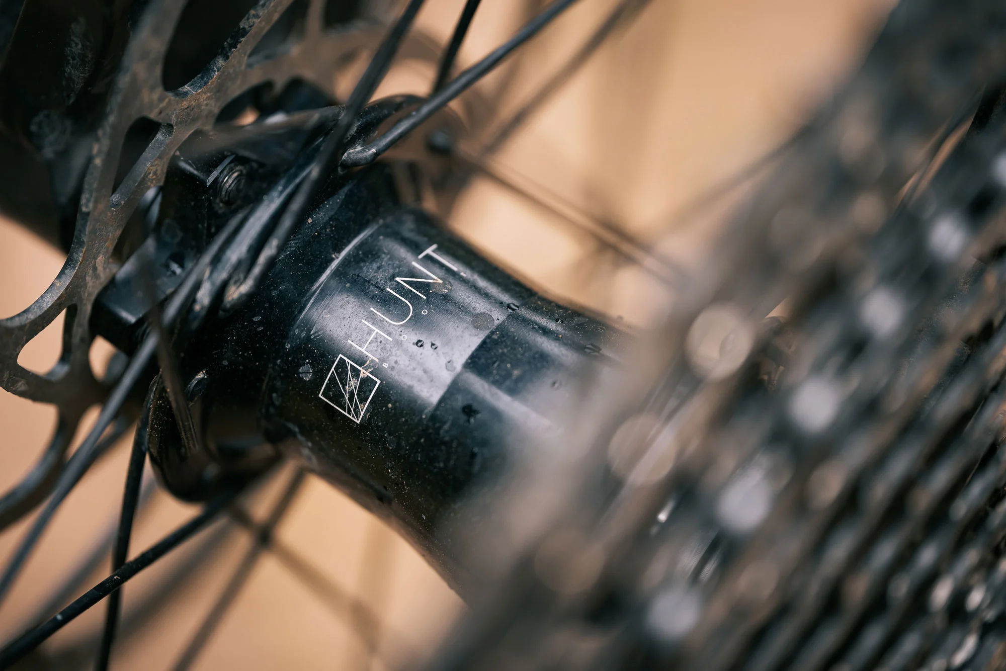 HUNT Proven Carbon Race Enduro MTB 29 Wheelset - Image 4