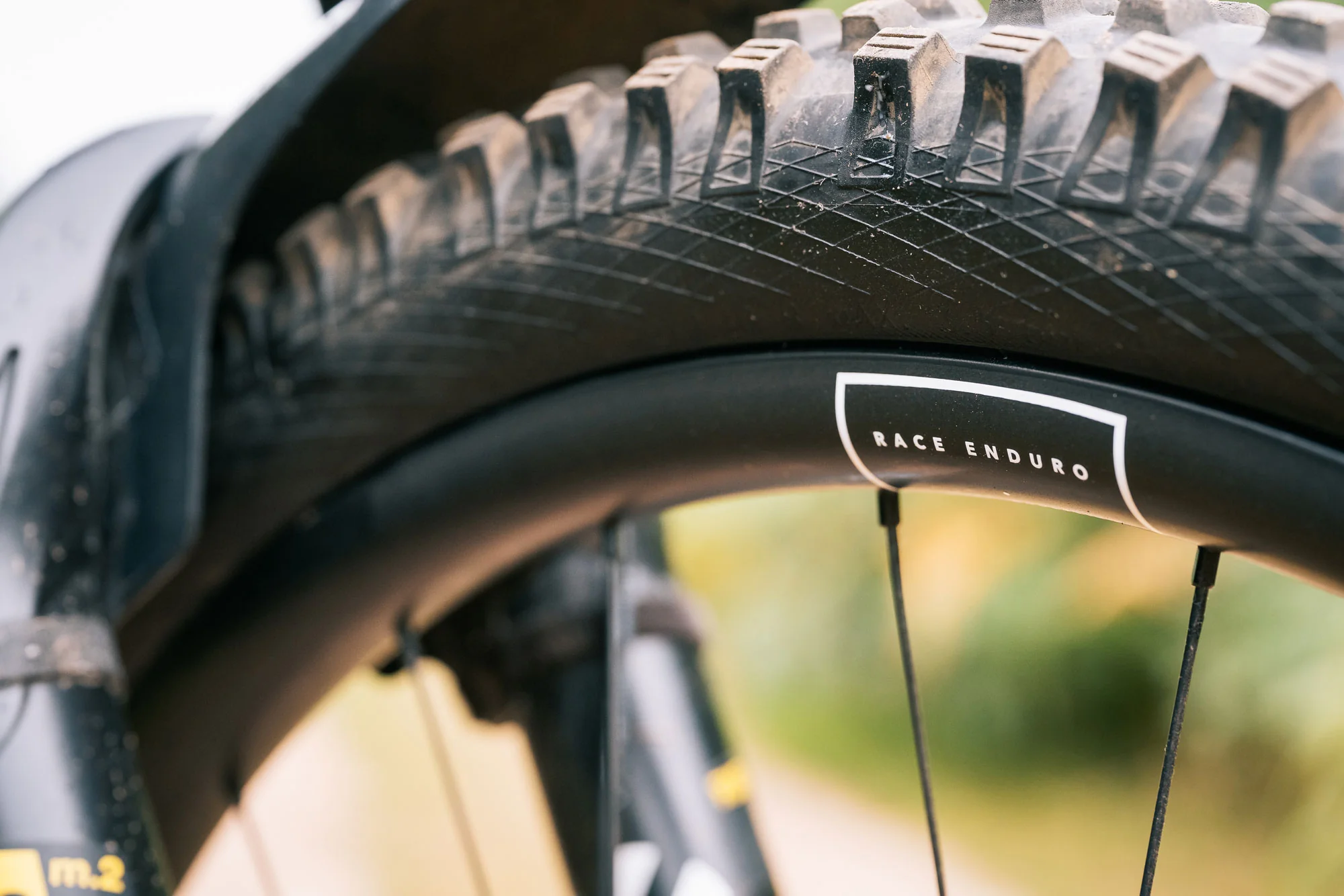 HUNT Proven Carbon Race Enduro MTB 29 Wheelset - Image 6