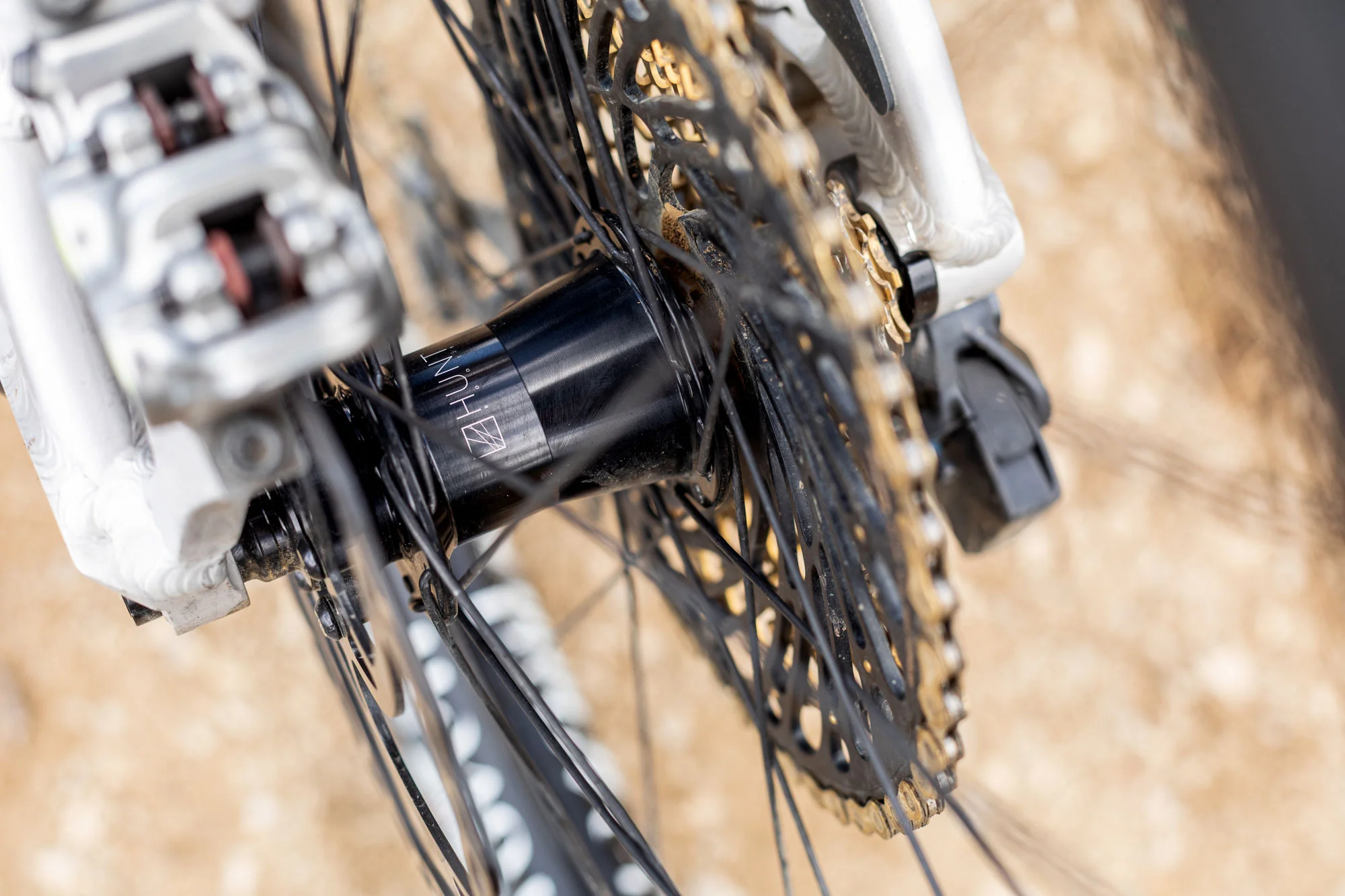 HUNT Proven Carbon Race Enduro MTB Mullet Wheelset - Image 4