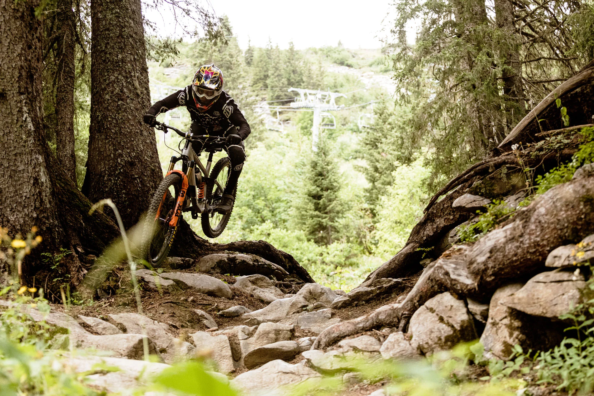 HUNT Proven Carbon Race Enduro MTB Mullet Wheelset - Image 8
