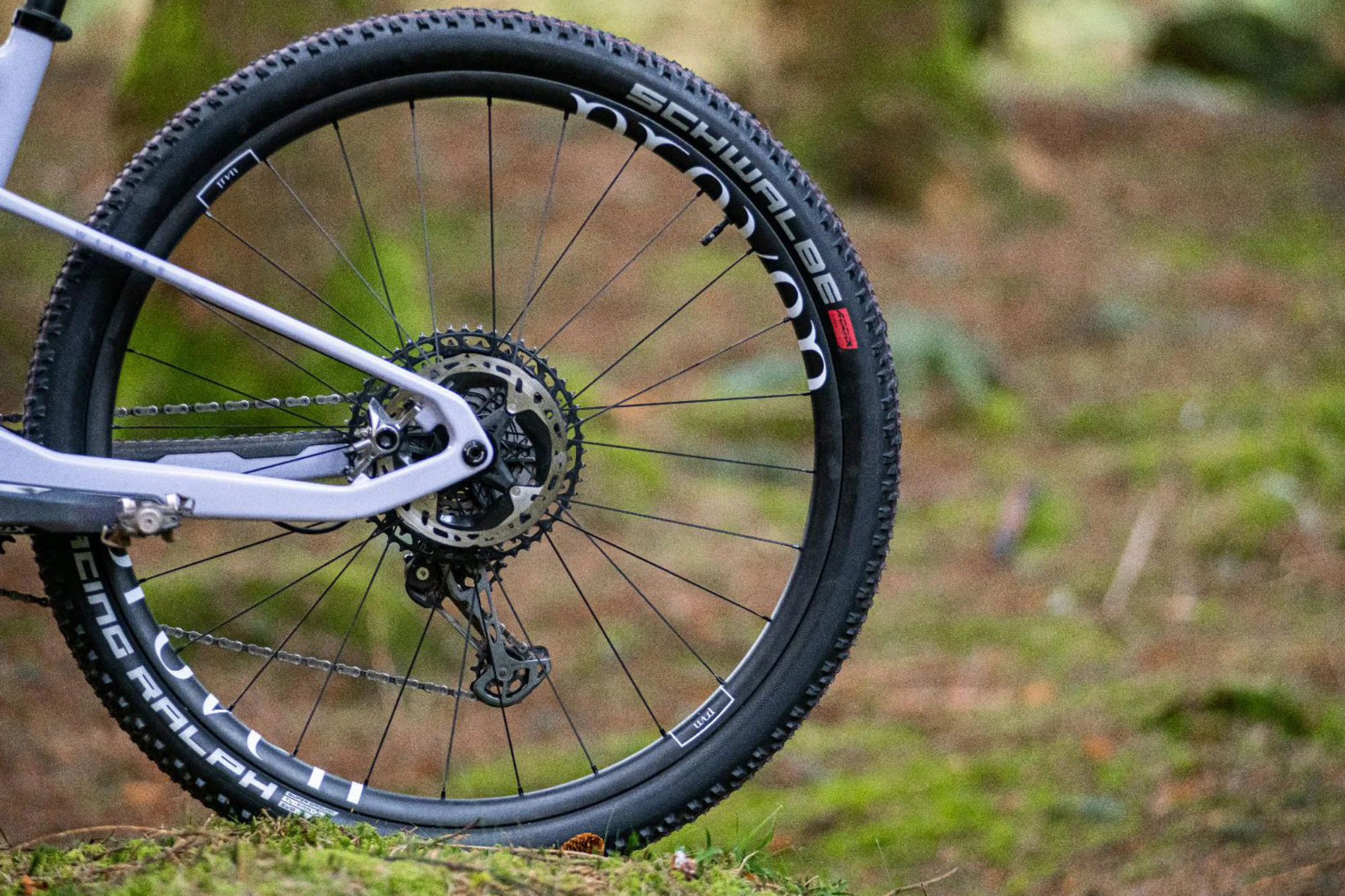 HUNT Proven Carbon Race XC MTB 29 Wheelset - Image 7