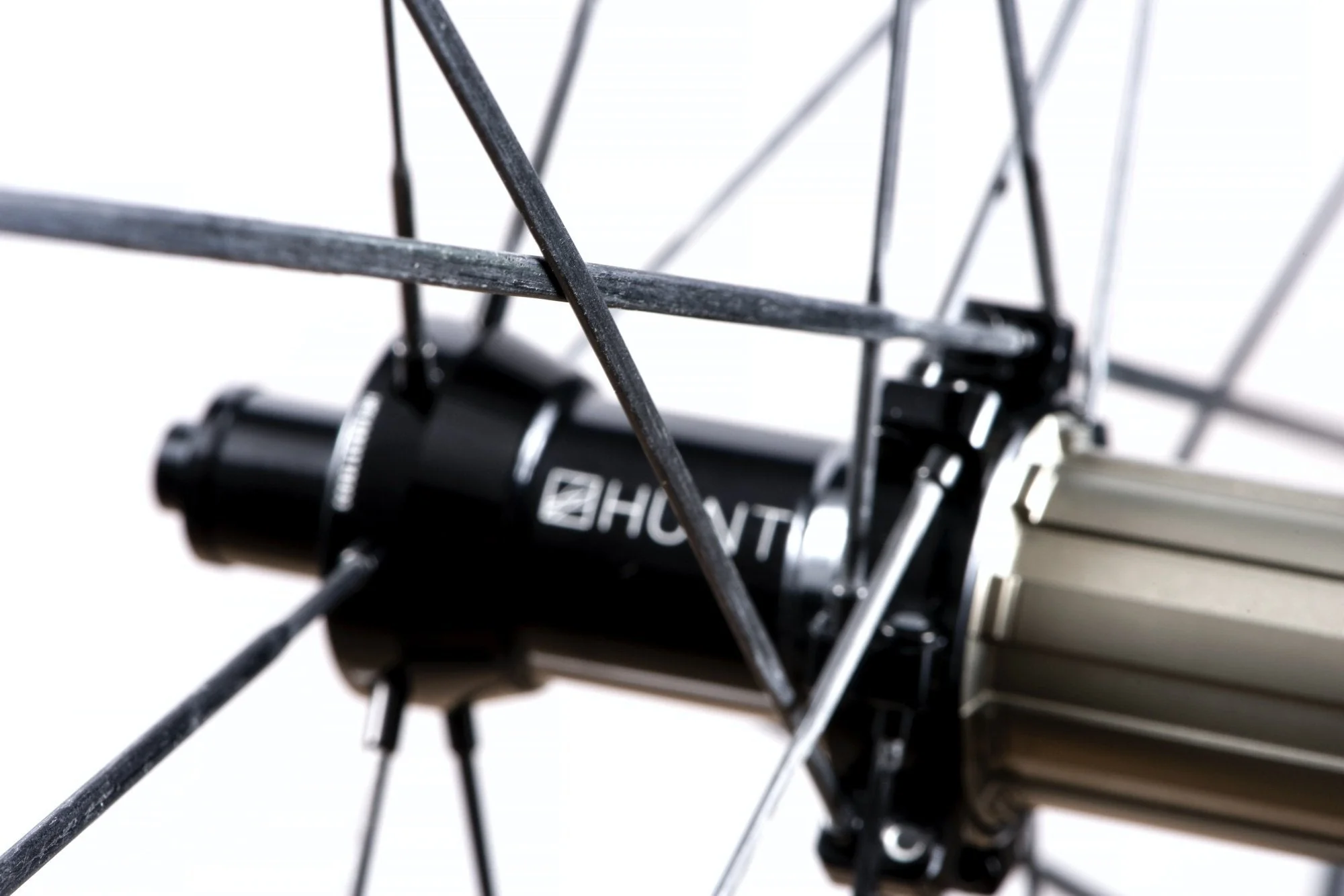RE:NEW HUNT 36 UD Carbon Spoke Wheelset - Image 7