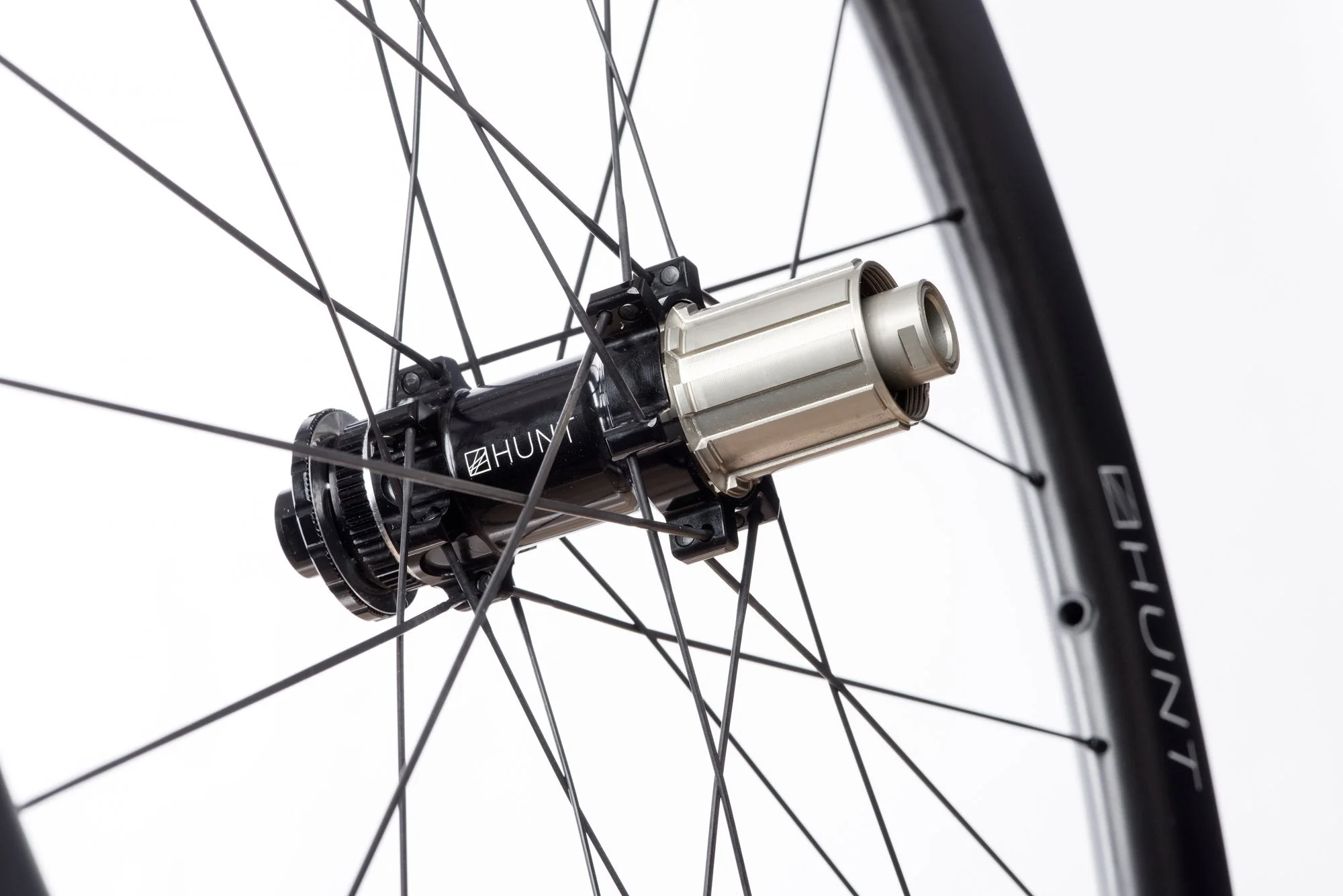 RE:NEW HUNT 4050 Carbon Aero Disc Wheelset - Image 7