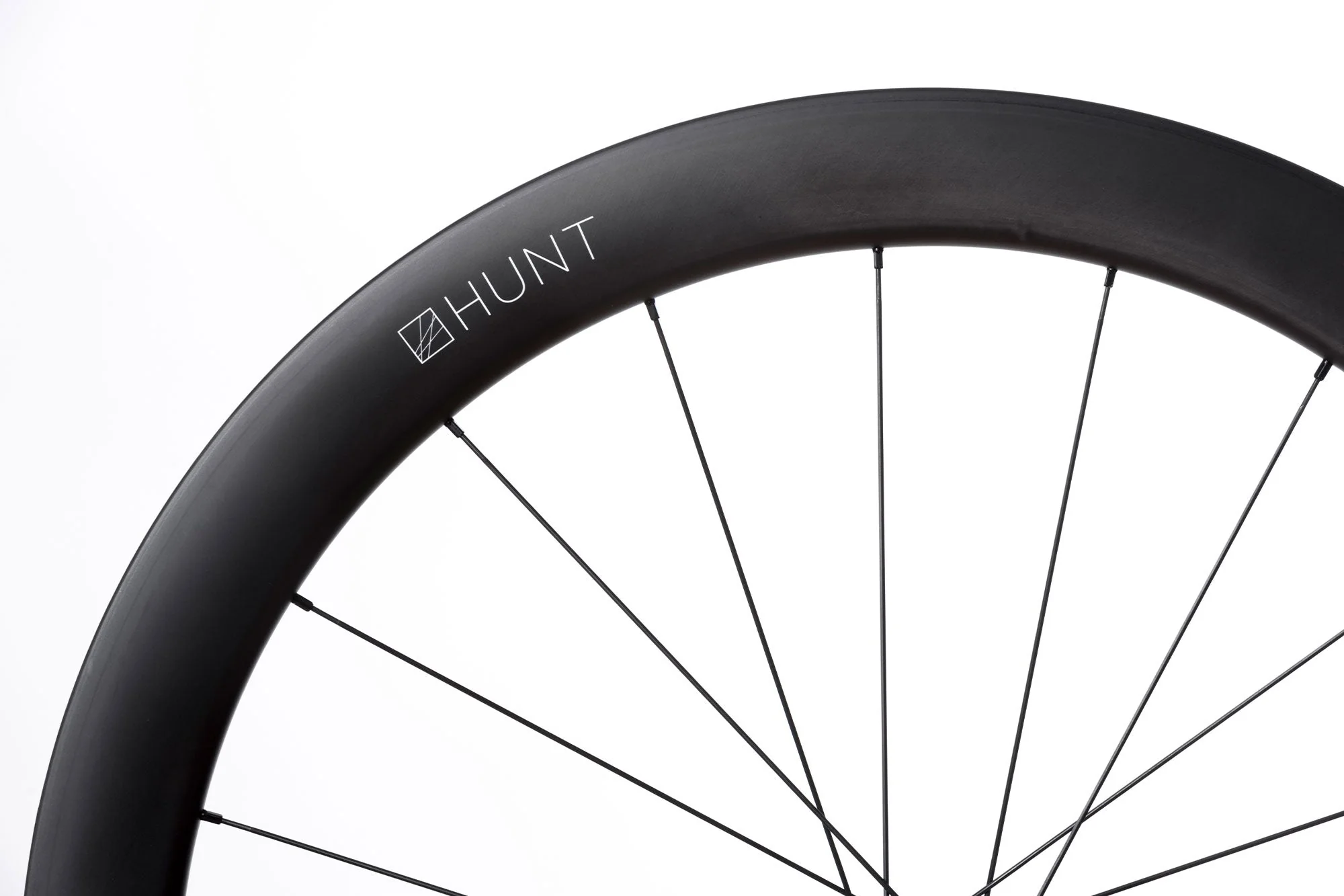RE:NEW HUNT 54_58 Aerodynamicist Carbon Disc Wheelset - Image 3