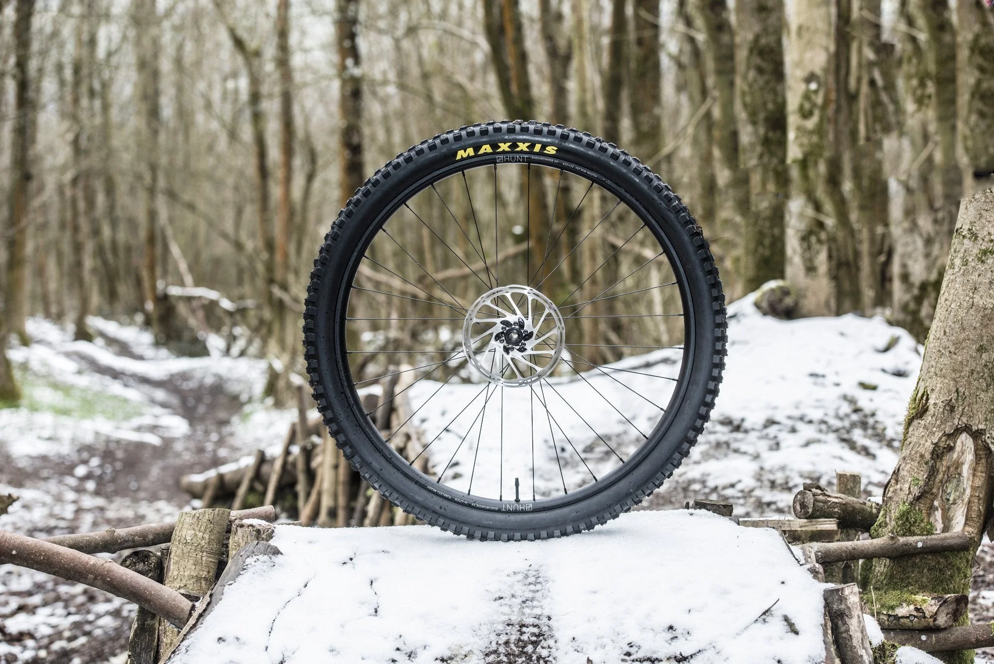 RE:NEW HUNT Enduro Wide MTB 27.5 Wheelset - Image 13