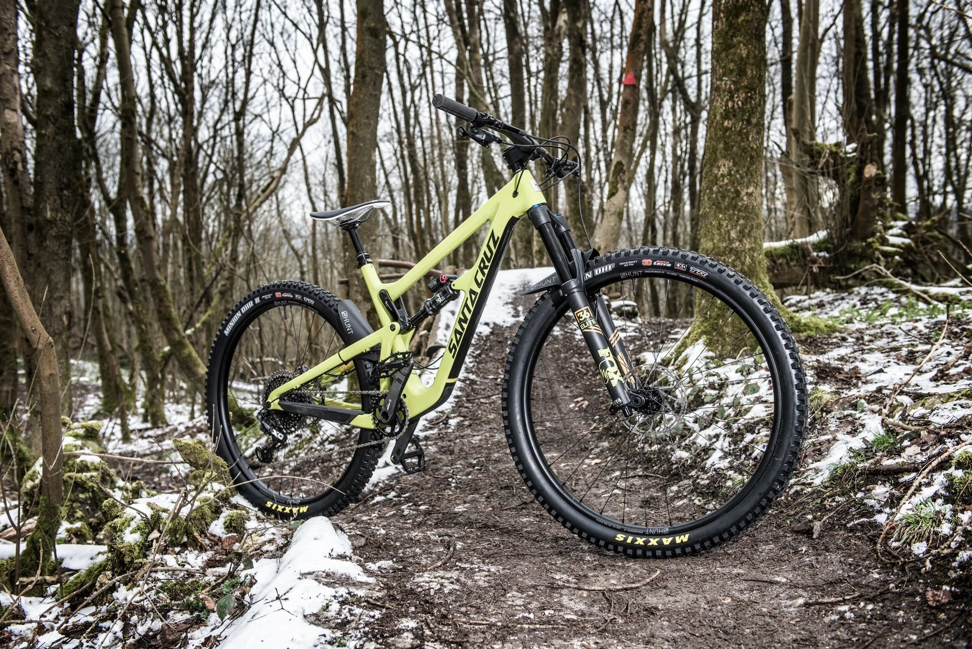 RE:NEW HUNT Enduro Wide MTB 29 Wheelset - Image 14